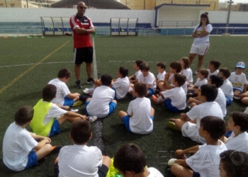 fotosmelilla 2016 06 30 DEPORTE MELILLA 30 03 Campus Peña Real Madrid: Visita a la playa como colofón a una nueva jornada