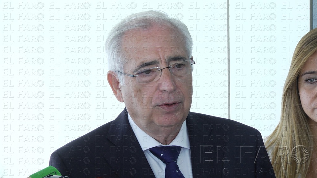 Imbroda dice que hay menos desempleo que hace un año y confía en el futuro Gobierno