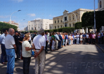 fotosceuta 2016 07 16 dori DSC02693 Melilla guarda un minuto de silencio por los afectados por el atentado de Niza
