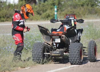 fotosceuta 2016 07 25 Manuel Melilla IMG 20160724 WA0059 Mala suerte en las pistas de Teruel