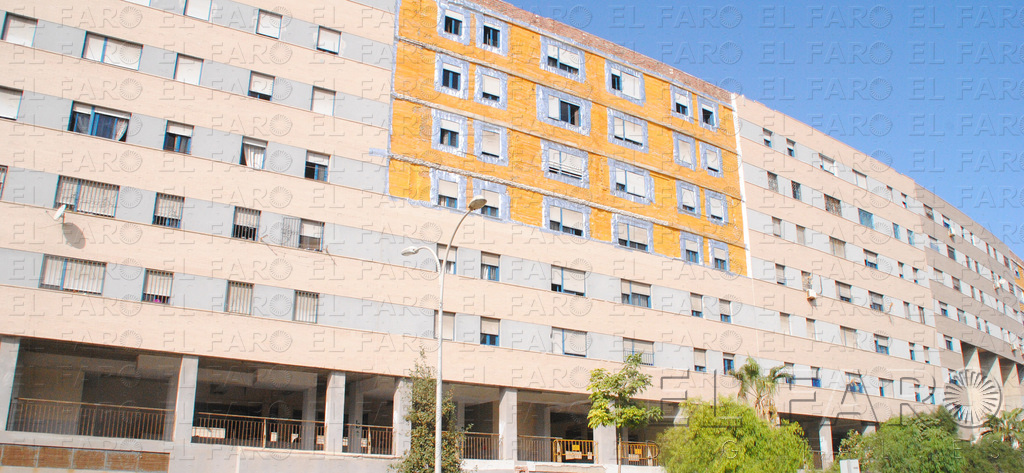 El arreglo de la fachada del número 7 de Averroes costará unos 150.000€