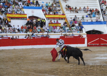 Juan José Padilla compartirá cartel con El Cordobés en la Feria de Melilla