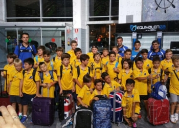 fotosmelilla 2016 07 03 DEPORTE MELILLA 31 04 Los jugadores de nuestra ciudad, con la Fundación Chelsea