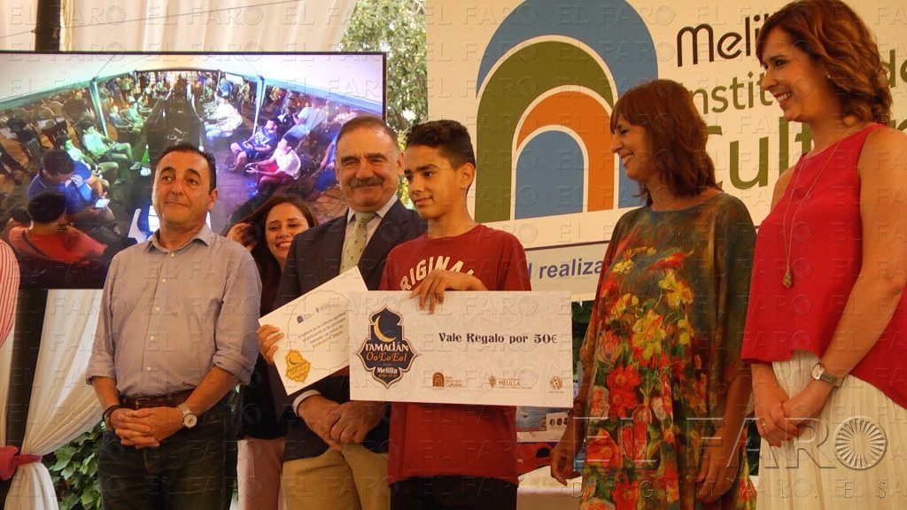 Los ganadores de los torneos de Ramadán recogen sus premios
