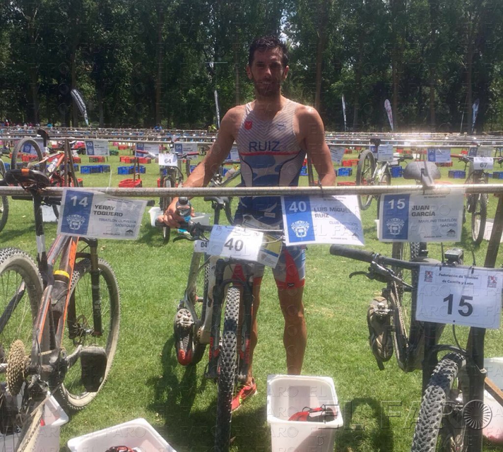 Luismi Ruiz, octavo en el Cross de Almazán