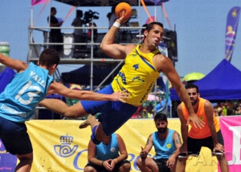 fotosmelilla 2016 07 18 DEPORTES 28 02 Balonmano Playa: El Baplamel, cuarto en Moguer