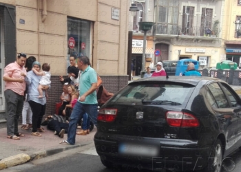 fotosmelilla 2016 07 19 P 10 22 Un atropello a una mujer provoca una colisión en la calle López Moreno
