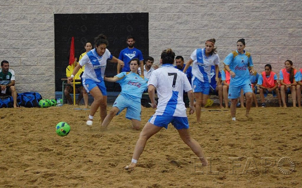 Fútbol Playa: Los cadetes marchan imbatidos