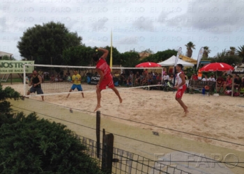 fotosmelilla 2016 07 23 DEPORTES 31 02 El tenis inundará la playa local de San Lorenzo