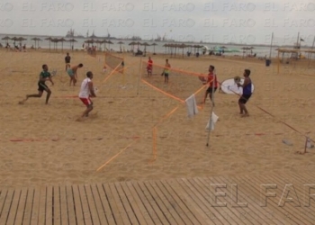 fotosmelilla 2016 07 26 DEPORTES 31 01 Tenis Playa: La cantera aprieta muy fuerte