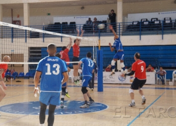 fotosmelilla 2016 07 29 DEPORTE MELILLA DSC09106 Salim Abdelkader: “Quiero traer al equipo a alguien del extranjero y algún joven español”