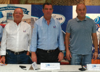 fotosceuta 2016 08 06 dori 18 1 La Semana Náutica ofrece cursos de socorrismo, un simulador de submarinos y varios conciertos