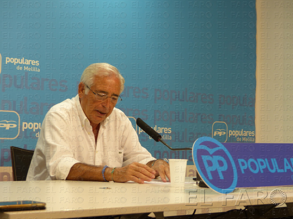 Imbroda confirma la prohibición del paso de borregos tras analizar los documentos de CpM
