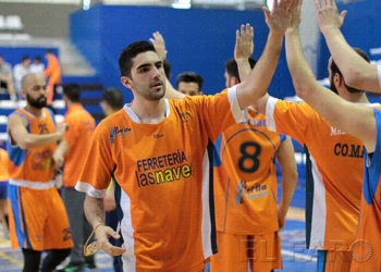 fotosmelilla 2016 08 10 DEPORTE MELILLA 27 01 Baloncesto: Raúl Úbeda renueva con el Soler