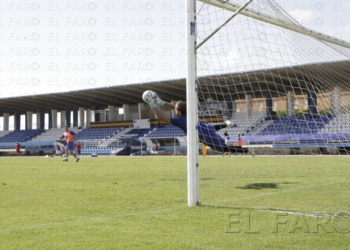 fotosmelilla 2016 08 11 DEPORTE MELILLA 24 2 Sufian Mimum: “El equipo es muy competitivo”
