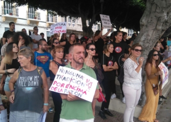 IMG 20160901 WA0091 “No queremos que Melilla sea taurina porque es una barbarie y una tortura”