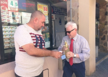 IMG 5741 La ONCE reparte en el barrio de la Victoria 9,2 millones de €, el mayor premio caído en Melilla