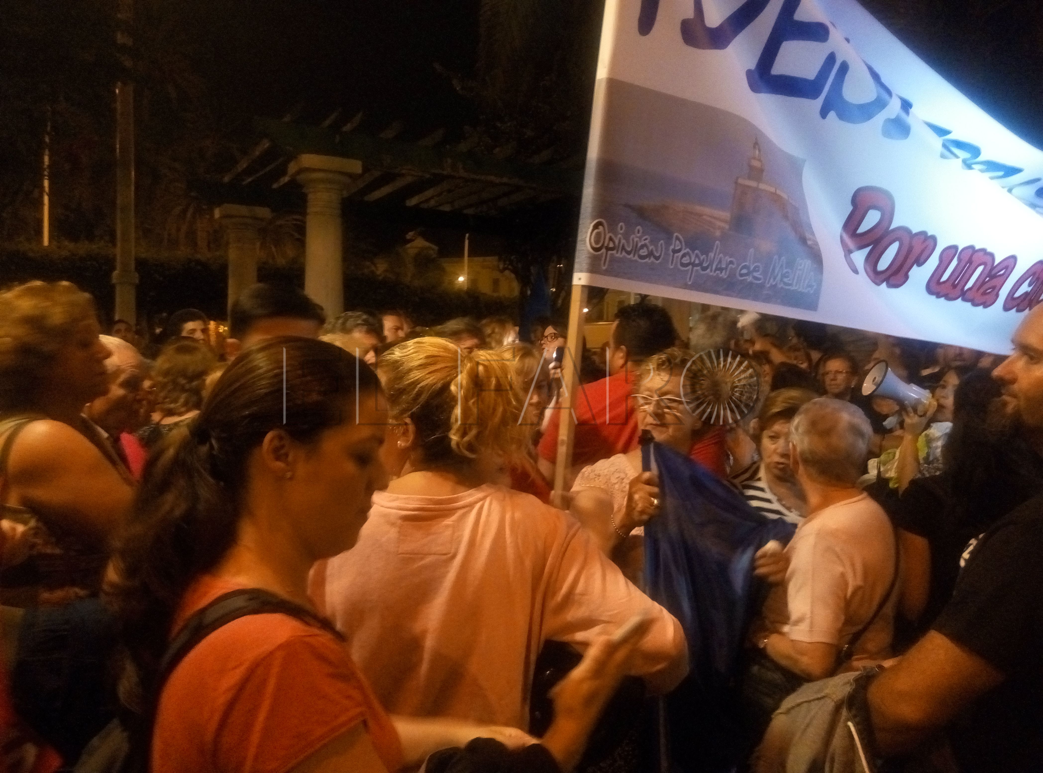 Opinión Popular de Melilla protesta por la seguridad de la ciudad autónoma
