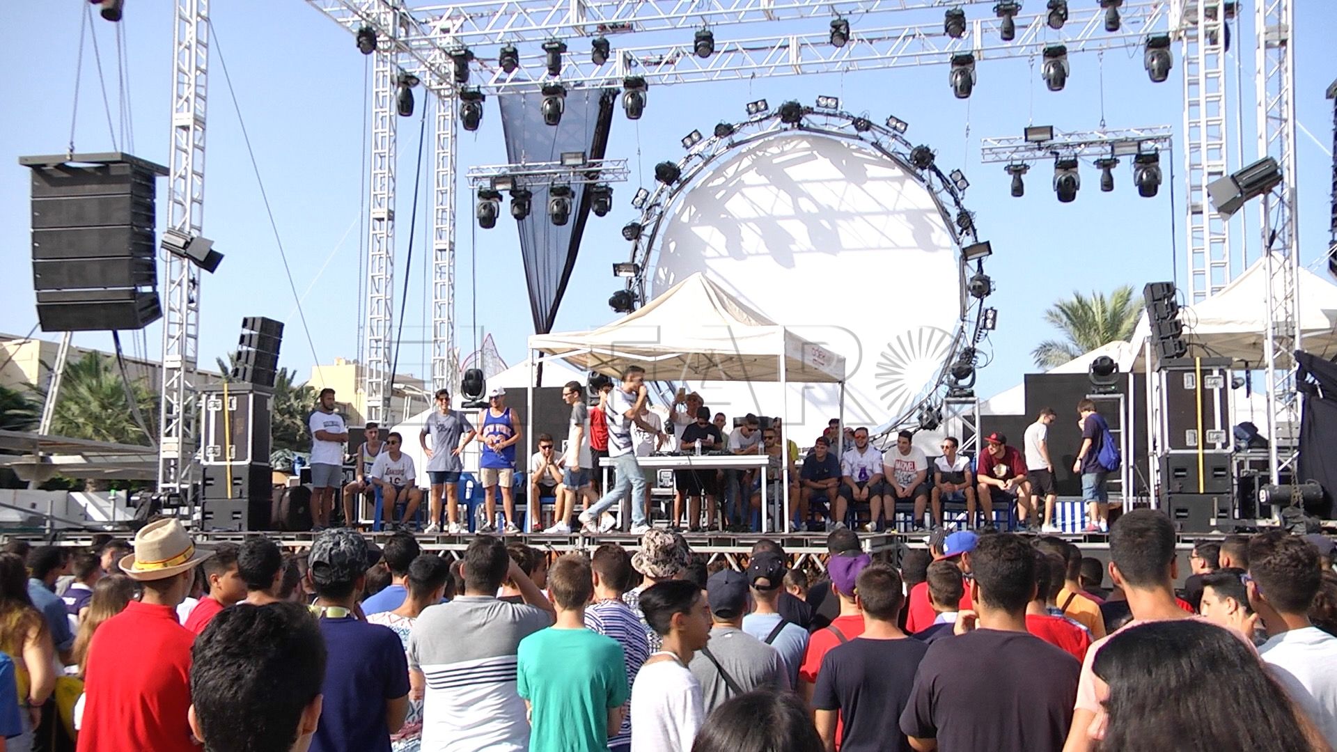 Ismael Osama gana la batalla de gallos en el último día de la Feria de Melilla