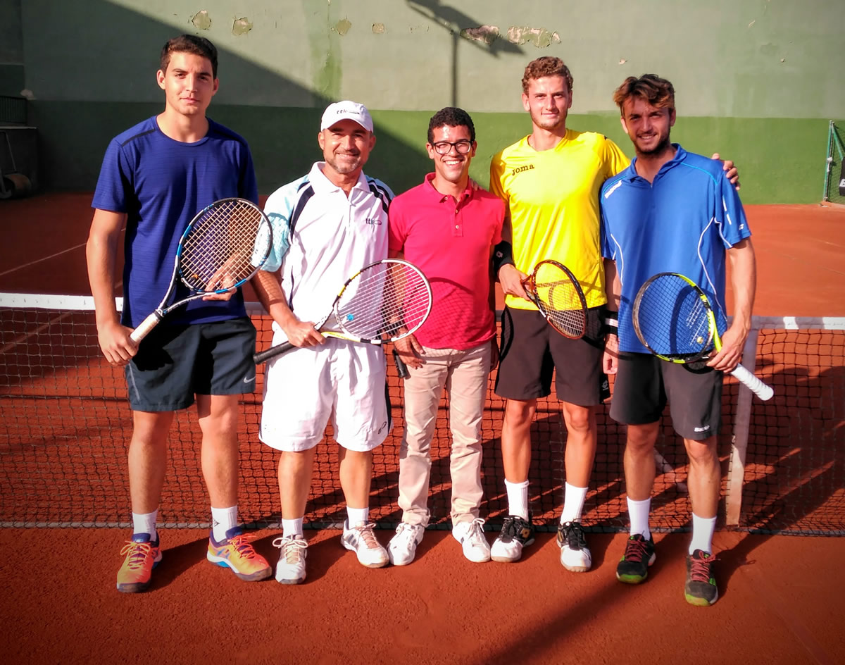 XI Internacional de Tenis: Mala suerte para los melillenses