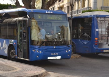 3 1 5 Preparan una ‘app’ para consultar en el móvil el tiempo de espera del autobús 