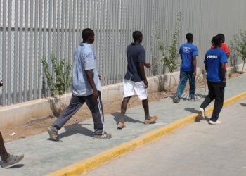 4 1 2 Tres inmigrantes entran en Melilla y son trasladados al CETI por la Guardia Civil