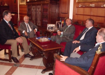 CIMG5699 El nuevo hospital centra la reunión del director del Ingesa con Imbroda