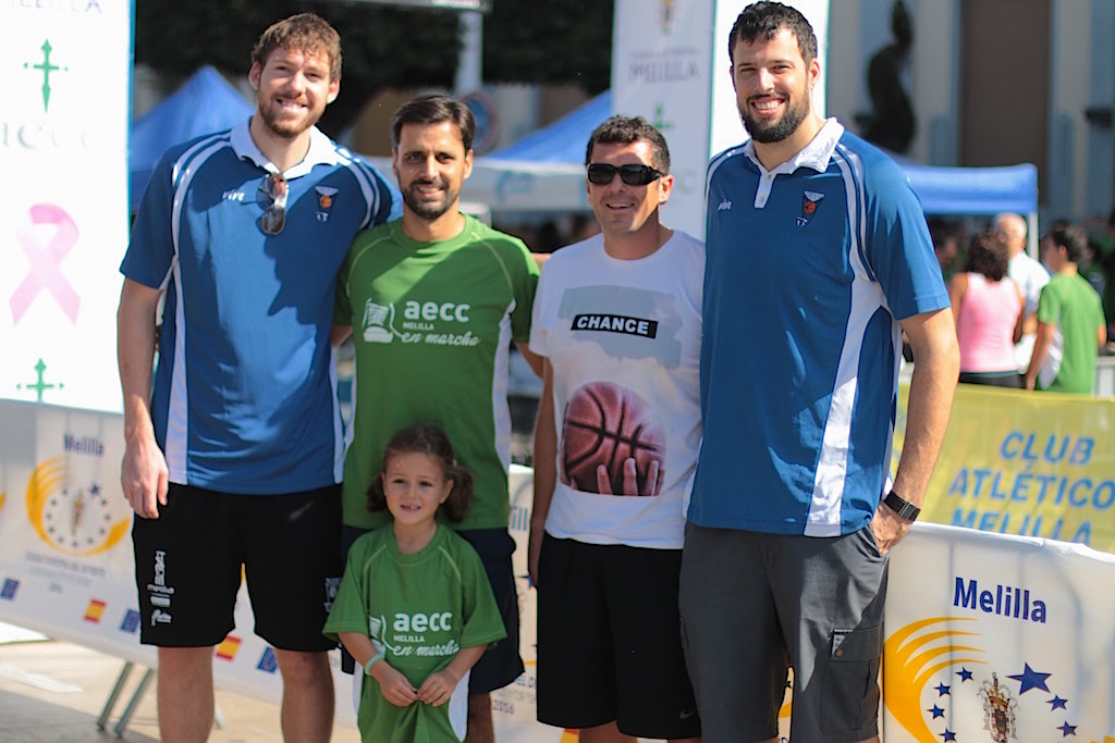 El Melilla BC corre contra el cáncer