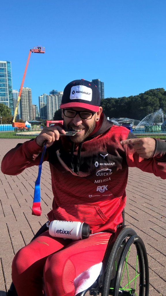 Rafa Botello consigue la undécima posición en el Maratón de Chicago (EEUU)