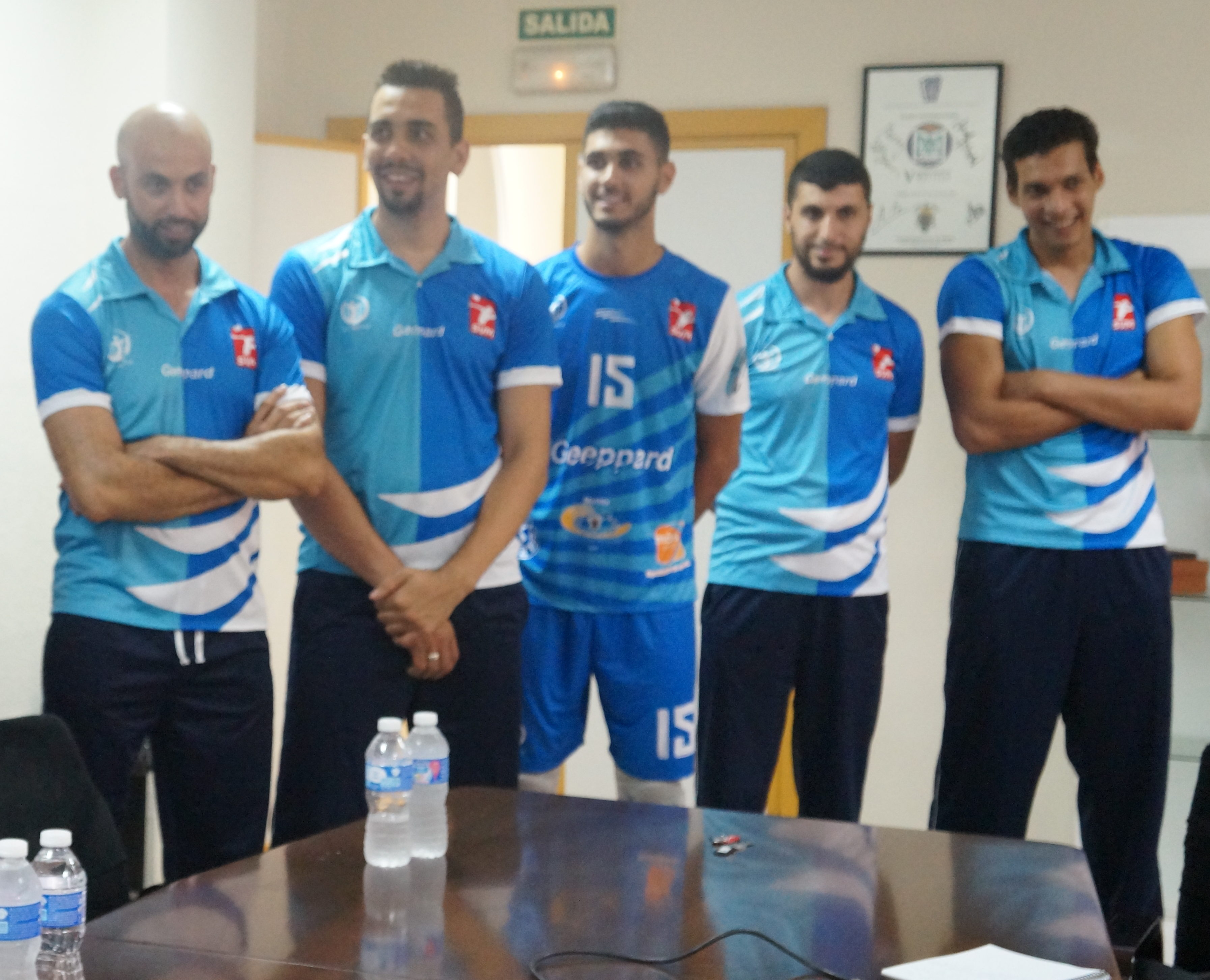 El CV Melilla inicia su caminar liguero