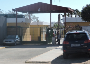 12 2 2 Un inmigrante del CETI, acusado de amenazar a otro con un machete