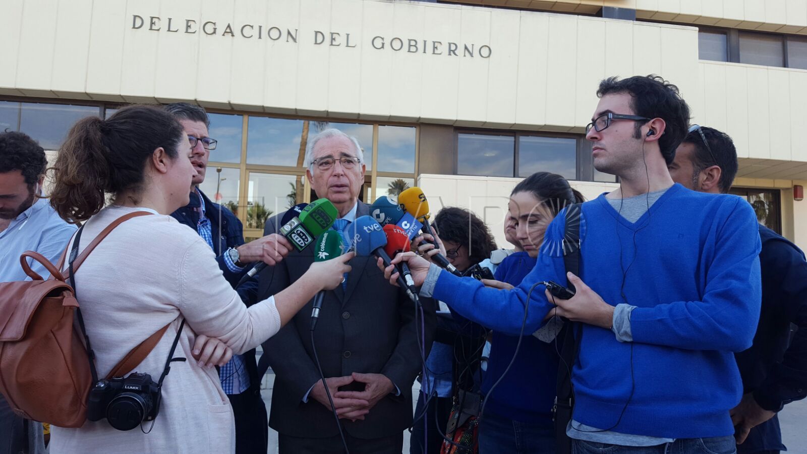 Imbroda subraya la necesidad de un nuevo paso con Marruecos porque la frontera es una “olla a presión”
