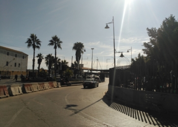 IMG 20161112 120905 “El gran desorden en la zona marroquí” cierra Beni Enzar dos horas y media
