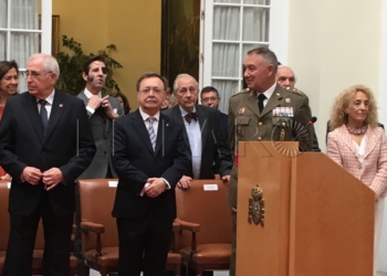 2 4 1 Vivas resalta que los ceutíes saben que en España reside su razón de ser