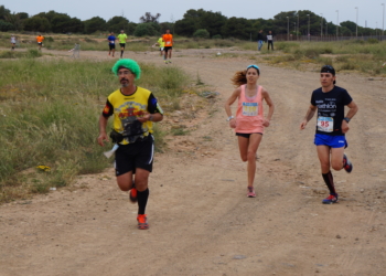 El trail melillense organiza la jornada ‘Senderos sin Juguetes’