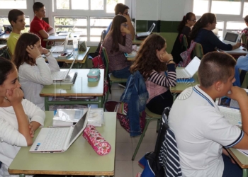 4 1 5 Educación saca a licitación el apoyo informático a colegios por 134.000€