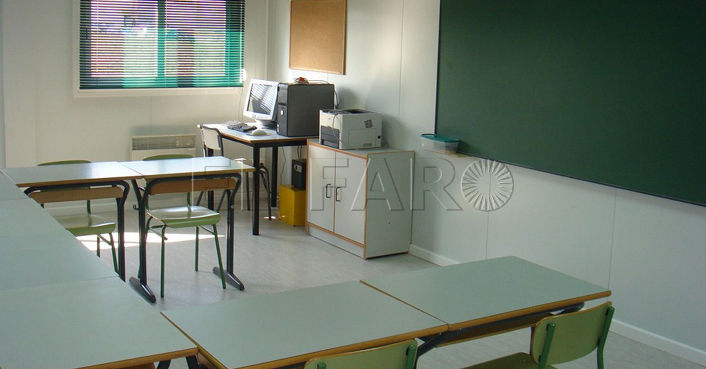 La Ciudad y Educación acuerdan instalar aulas prefabricadas para bajar la ratio