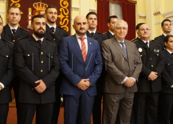 7 1 12 “Sois la autoridad, pero no estáis por encima, sino al lado de los ciudadanos”