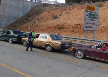 7 1 19 El paso de Farhana, cerrado 2 horas por un intento de entrada de inmigrantes