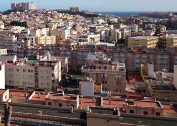 9 1 5 El 80% de los hogares melillenses se queda sin luz durante dos horas y media