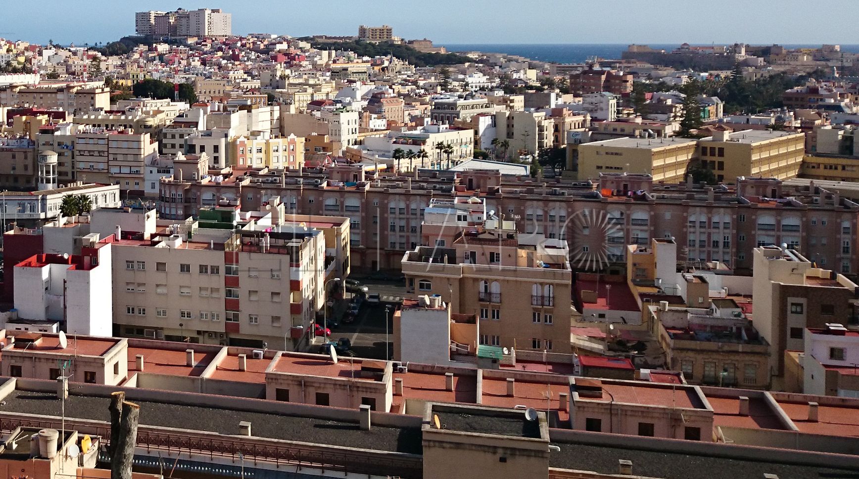 El 80% de los hogares melillenses se queda sin luz durante dos horas y media