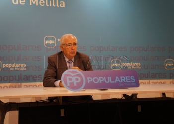DSC06342 Imbroda dice que no se puede obligar a Air Nostrum a mantener la ruta con Granada y Almería