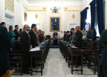 IMG 20161219 094107 1 El contrato de vigilancia costará 8,5 millones de euros y unifica varios servicios