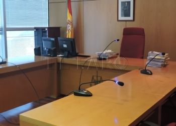 13 1 4 Le piden 2 años de cárcel por agarrar del cuello y amenazar a su mujer