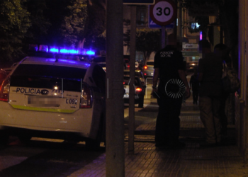 2 01 Tres jóvenes detenidos en la madrugada del sábado por daños en vehículos