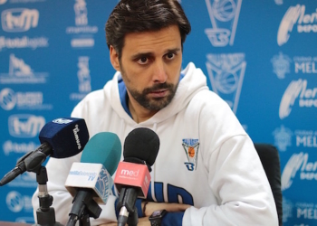 Alejandro Alcoba, primer entrenador del Melilla Baloncesto.