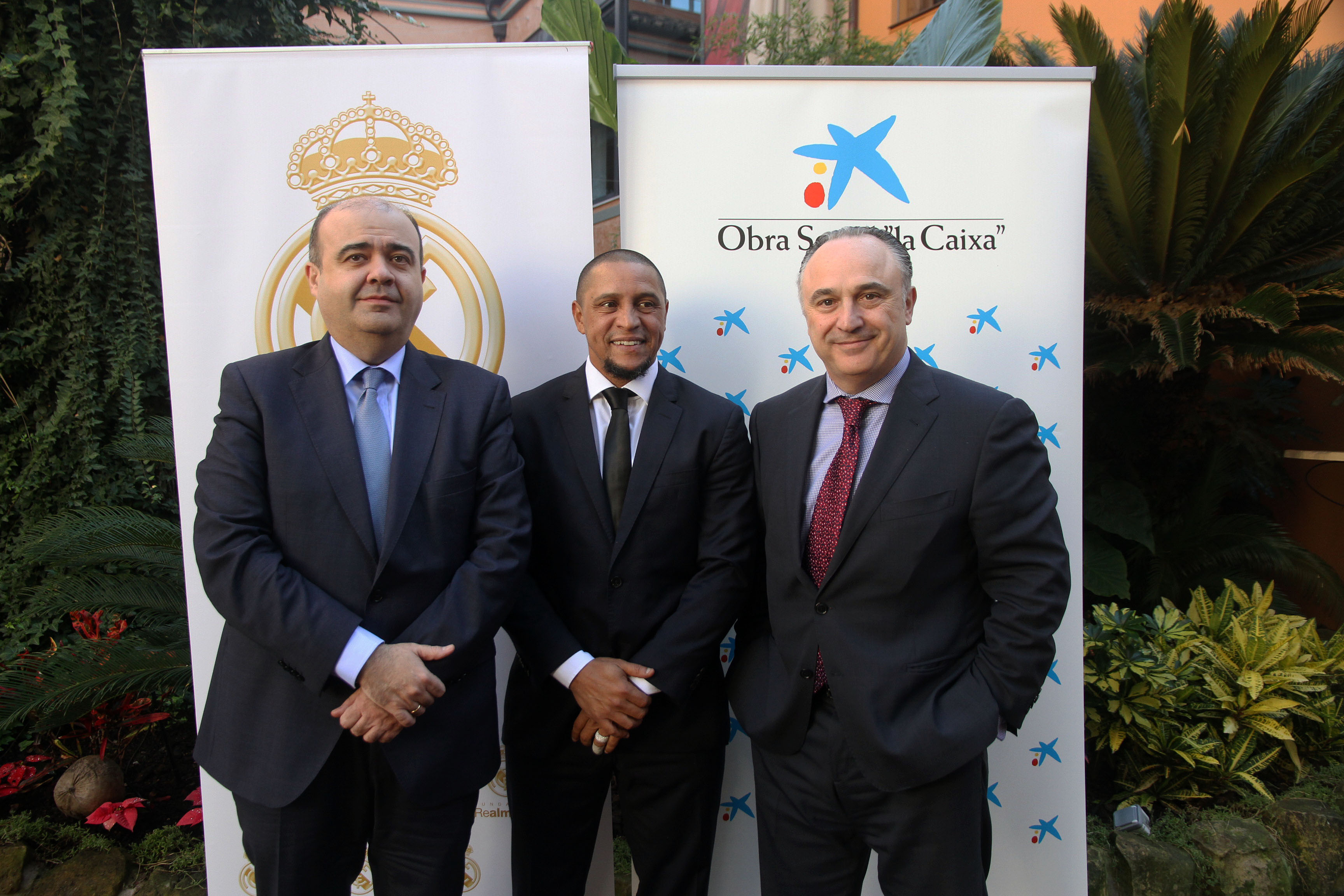 Roberto Carlos, embajador blanco