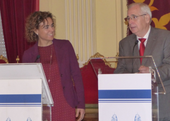 edit 6 Imbroda afirma que el hospital nuevo lo construirá una empresa estatal