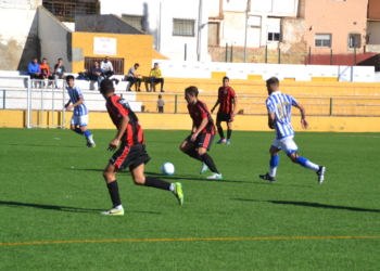 Los juveniles, a cinco puntos de la permanencia