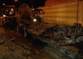 tuberia5 La carretera Alfonso XIII no abrirá al tráfico hasta finales de la semana que viene